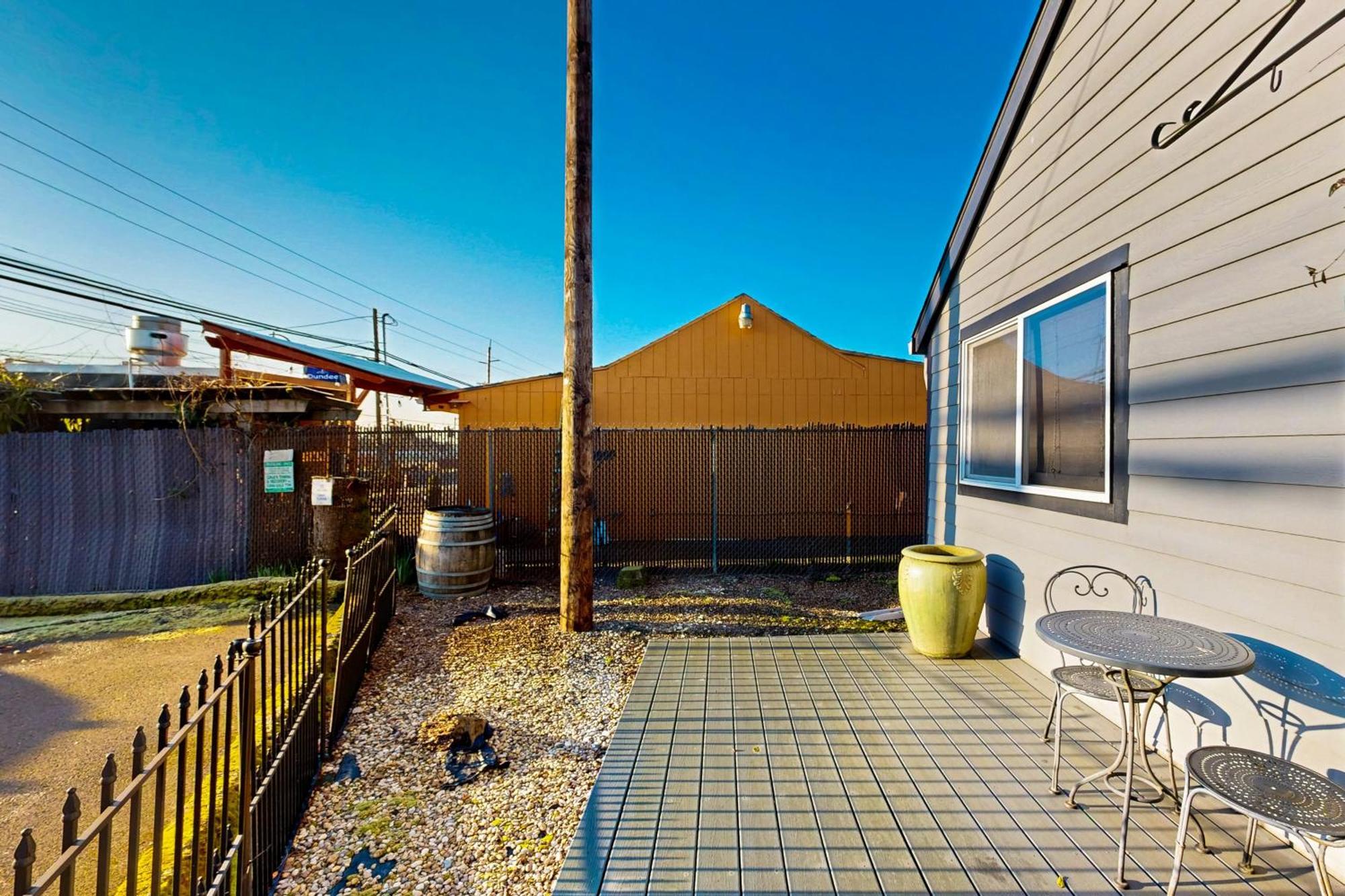Tina'S Cottage Dundee Exterior photo
